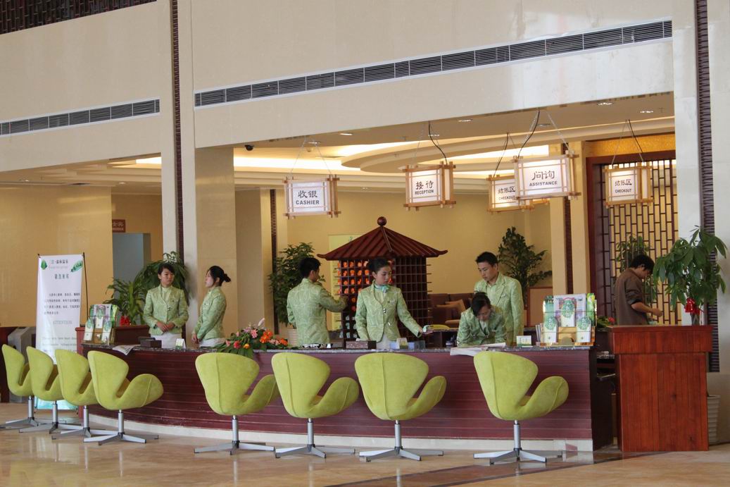咸寧三江溫泉旅游度假區服裝設計方案,咸寧三江溫泉旅游度假村制服設計方案